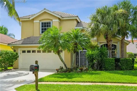 5057 SE Devenwood Way Stuart FL 34997