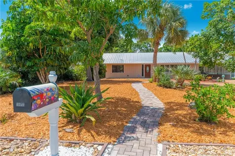 4991 SE Pompano Terrace Stuart FL 34997