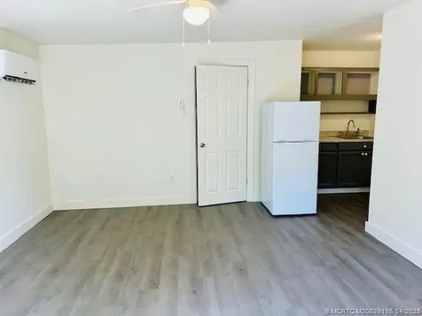 4158+4160 NE Indian River Drive Jensen Beach FL 34957