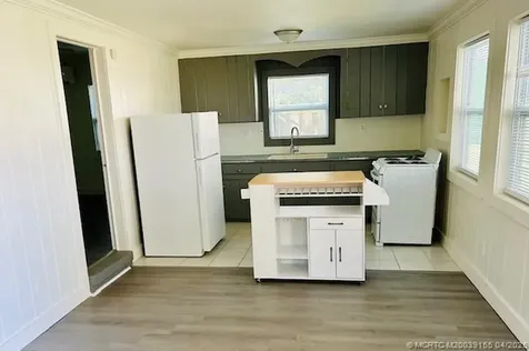 4158+4160 NE Indian River Drive Jensen Beach FL 34957