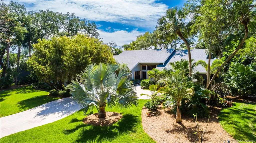 8 Kingston Court Stuart FL 34996