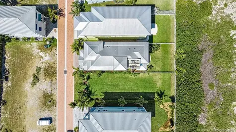 4808 Watersong Way Hutchinson Island FL 34949