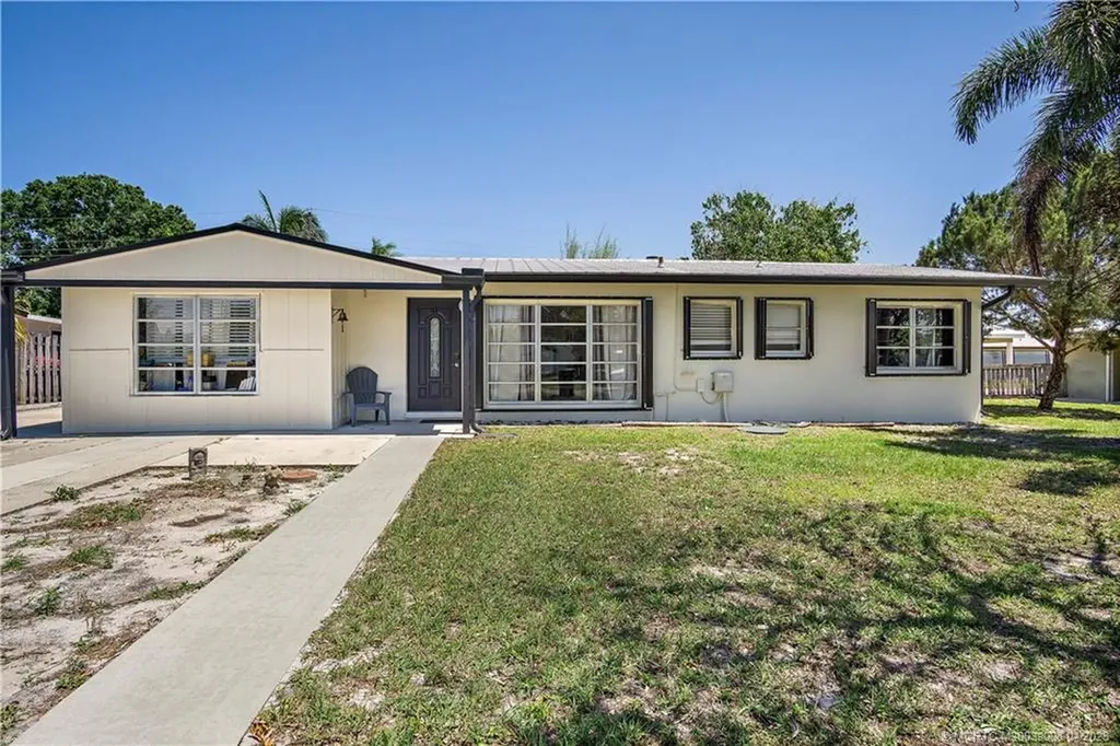 821 SE Stafford Drive Stuart FL 34996