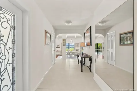 104 N Sewalls Point Road Sewalls Point FL 34996