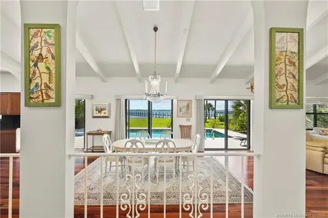 104 N Sewalls Point Road Sewalls Point FL 34996