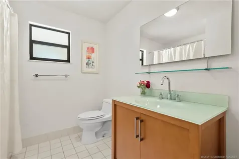 104 N Sewalls Point Road Sewalls Point FL 34996