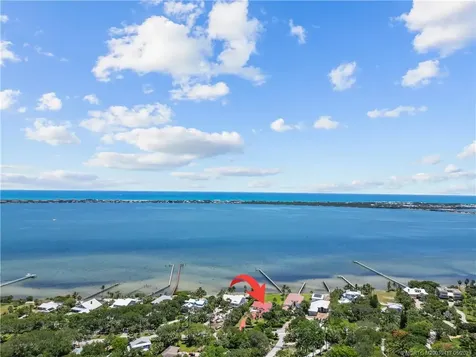 104 N Sewalls Point Road Sewalls Point FL 34996