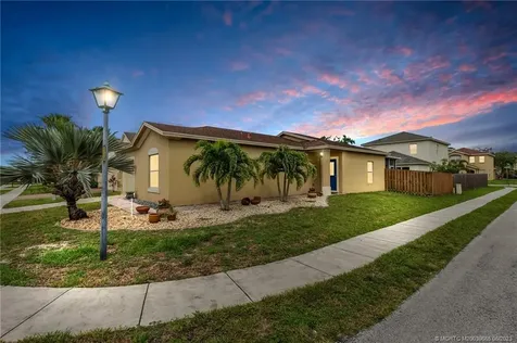 9319 Treasure Coast Street Fort Pierce FL 34945
