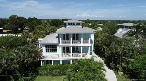 3392 NE Skyline Drive Jensen Beach FL 34957