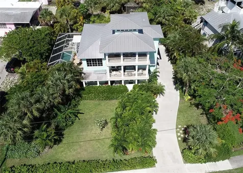 3392 NE Skyline Drive Jensen Beach FL 34957