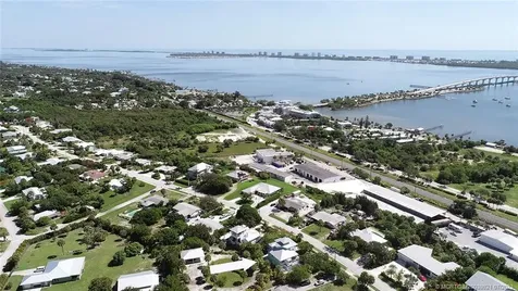 3392 NE Skyline Drive Jensen Beach FL 34957