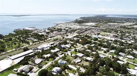 3392 NE Skyline Drive Jensen Beach FL 34957