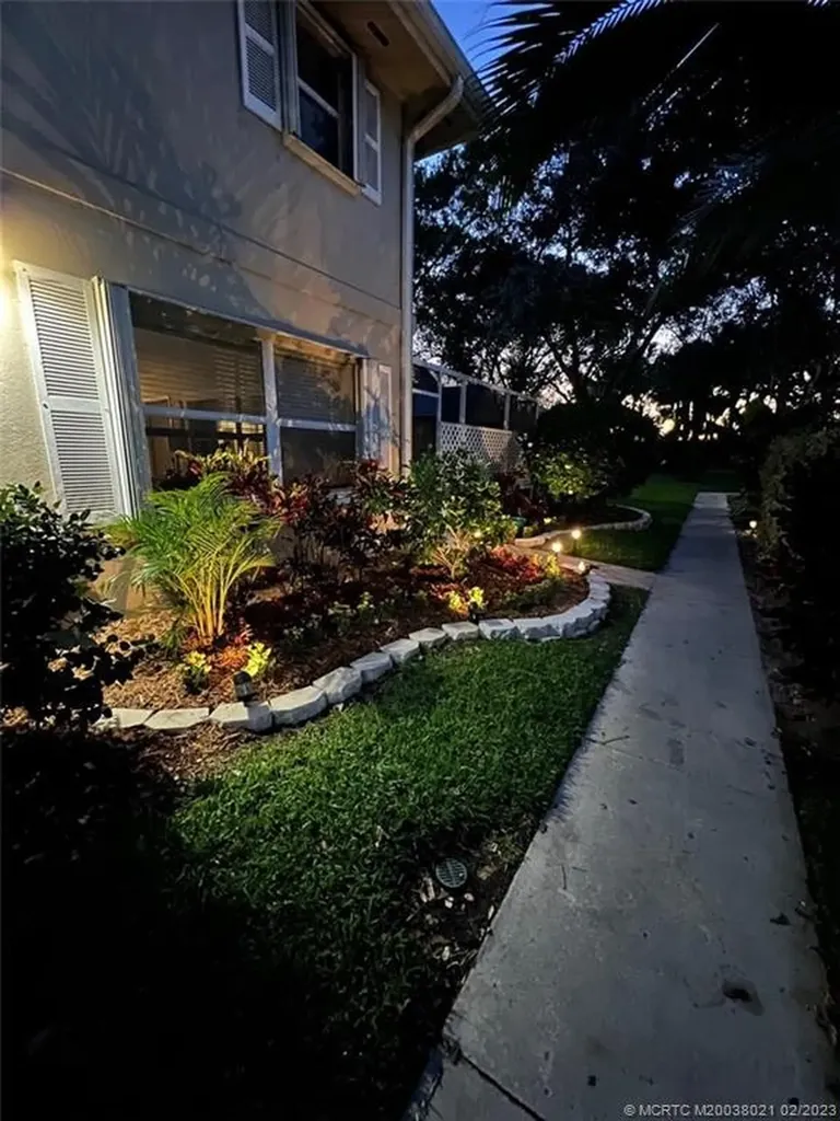 2883 SW Lakemont Place Palm City FL 34990