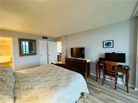 3432 NE Causeway Boulevard Jensen Beach FL 34957