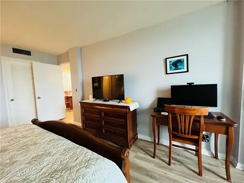 3432 NE Causeway Boulevard Jensen Beach FL 34957