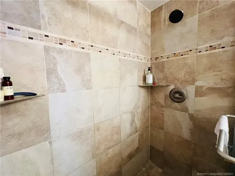 3432 NE Causeway Boulevard Jensen Beach FL 34957