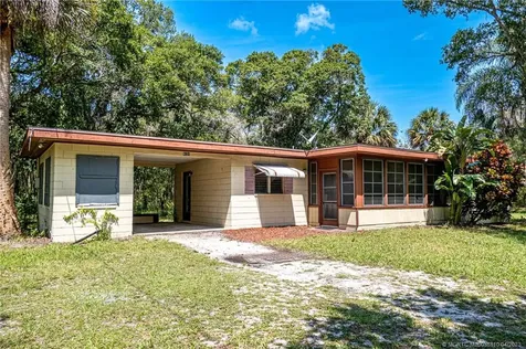 4151 Lebanon Road Fort Pierce FL 34982