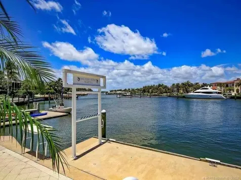 2802 SE Dune Drive Stuart FL 34996