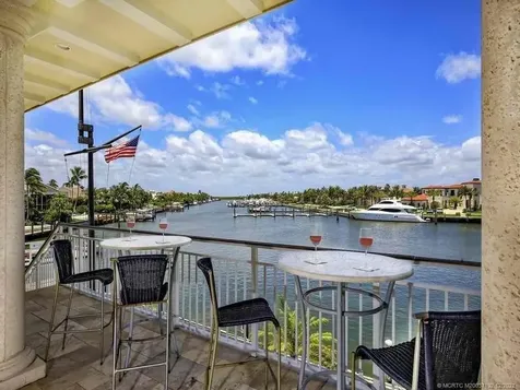 2802 SE Dune Drive Stuart FL 34996