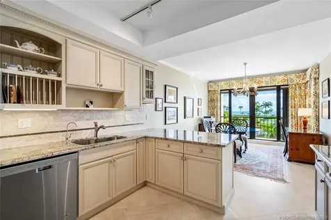 2802 SE Dune Drive Stuart FL 34996