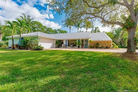 1005 SW Magnolia Bluff Drive Palm City FL 34990