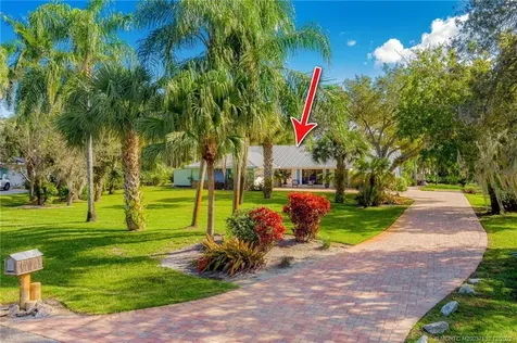 1005 SW Magnolia Bluff Drive Palm City FL 34990
