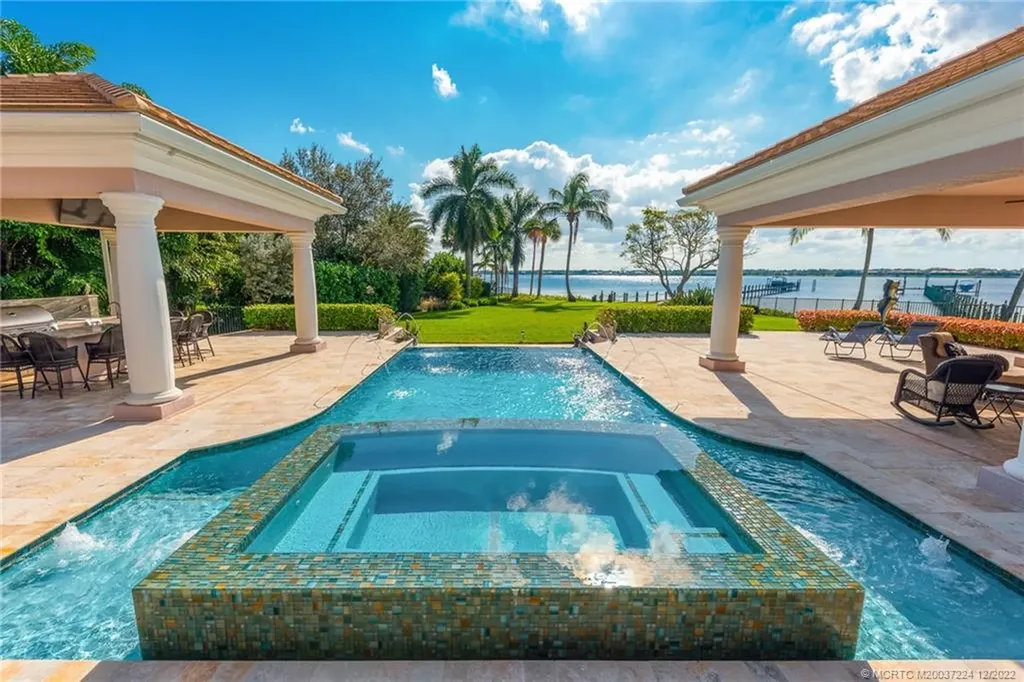 2690 NW Collins Cove Road Stuart FL 34994