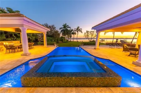 2690 NW Collins Cove Road Stuart FL 34994