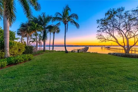 2690 NW Collins Cove Road Stuart FL 34994