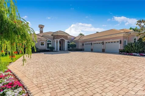 2690 NW Collins Cove Road Stuart FL 34994