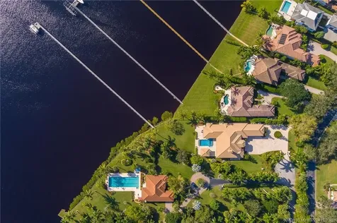 2690 NW Collins Cove Road Stuart FL 34994