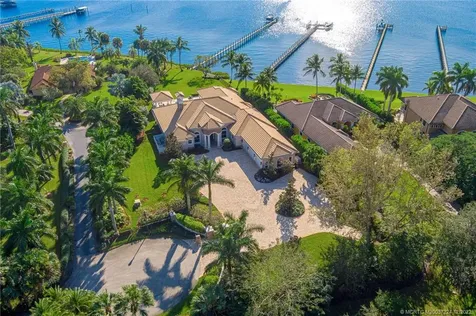 2690 NW Collins Cove Road Stuart FL 34994