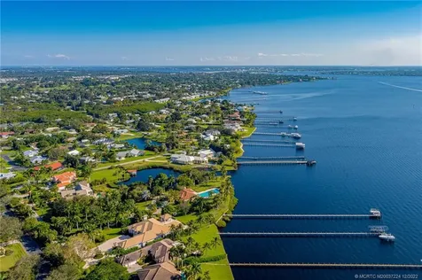 2690 NW Collins Cove Road Stuart FL 34994