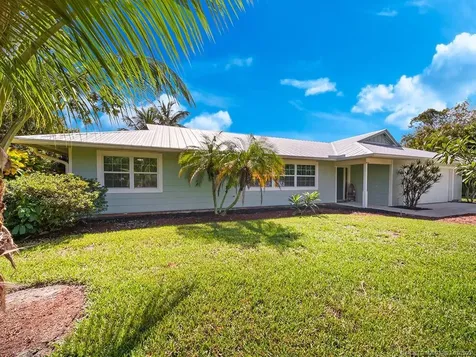 8284 SE Woodmere Street Hobe Sound FL 33455