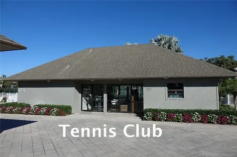 5801 NE Gulfstream Way Stuart FL 34996