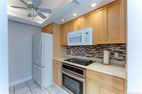 5801 NE Gulfstream Way Stuart FL 34996