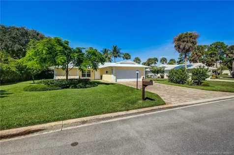 1814 SE Granada Lane Stuart FL 34996