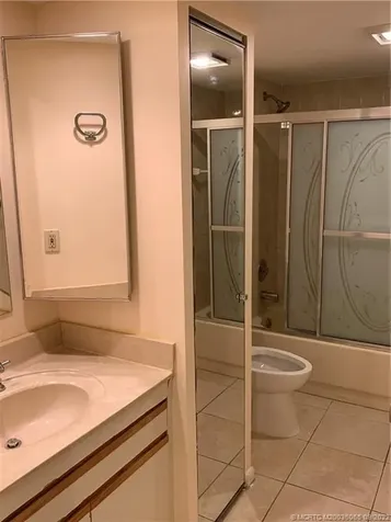 6504 SE Windsong Lane Stuart FL 34997