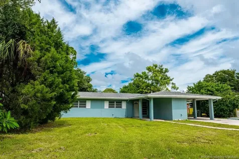 1026 Trinidad Avenue Fort Pierce FL 34982