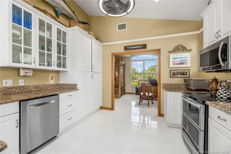 5854 SE Horseshoe Point Road Stuart FL 34997