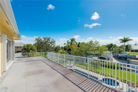 5854 SE Horseshoe Point Road Stuart FL 34997