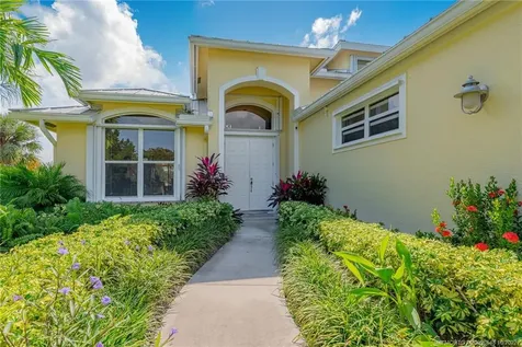 5854 SE Horseshoe Point Road Stuart FL 34997