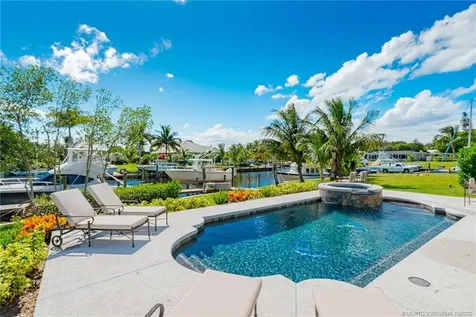 5854 SE Horseshoe Point Road Stuart FL 34997