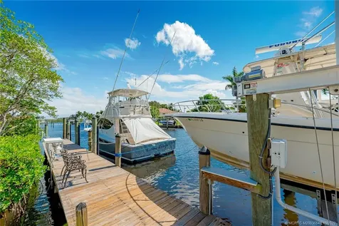 5854 SE Horseshoe Point Road Stuart FL 34997
