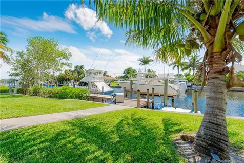 5854 SE Horseshoe Point Road Stuart FL 34997