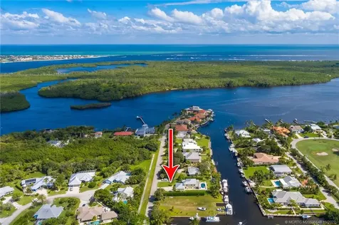 5854 SE Horseshoe Point Road Stuart FL 34997