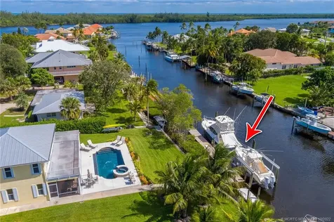 5854 SE Horseshoe Point Road Stuart FL 34997