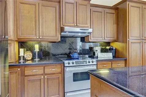 1454 NE Oak Bluff Lane Jensen Beach FL 34957