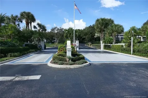 1454 NE Oak Bluff Lane Jensen Beach FL 34957