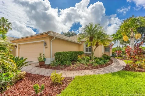 553 NW Cherry Oak Way Jensen Beach FL 34957